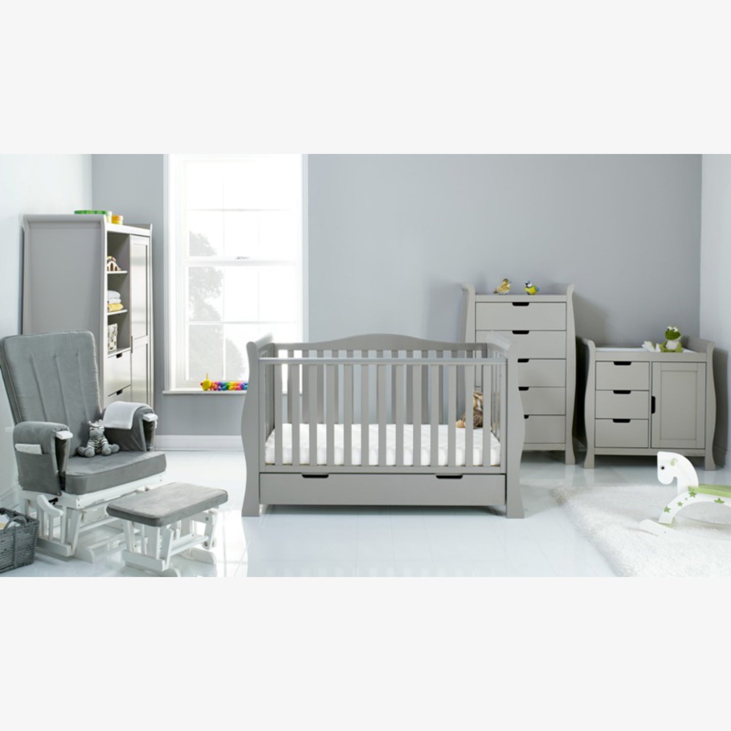 Obaby Stamford Luxe 5 Piece Room Set with Cot Bed, Dresser, Tall Chest, Wardrobe, Glider Chair