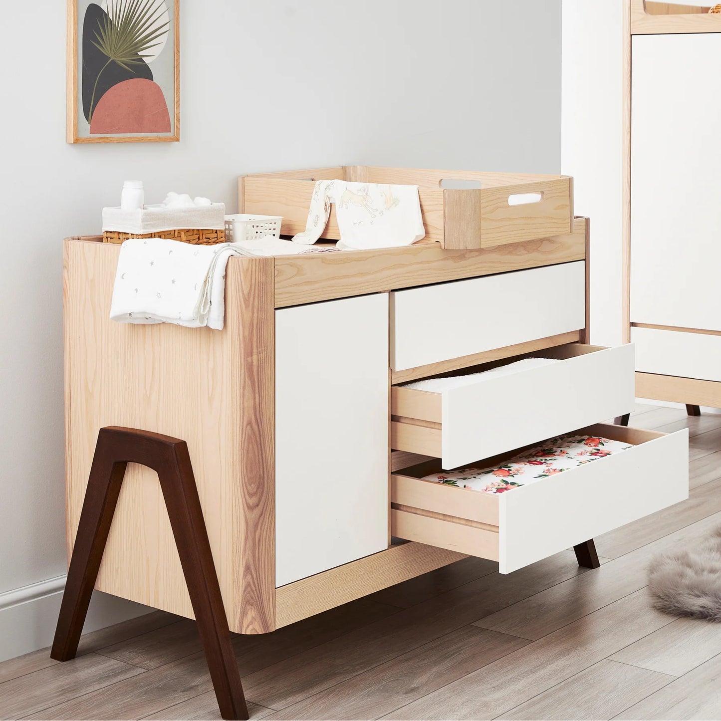 Gaia Baby Hera 2 Piece Set - Cot Bed & Dresser