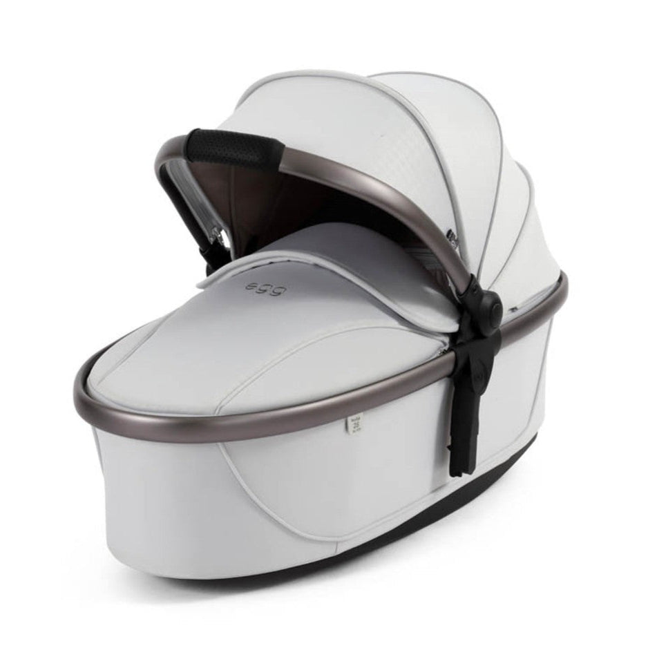 Egg 3 Carrycot