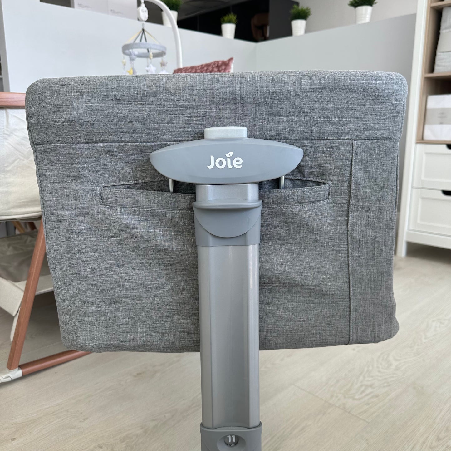 Ex Display Joie Roomie Glide