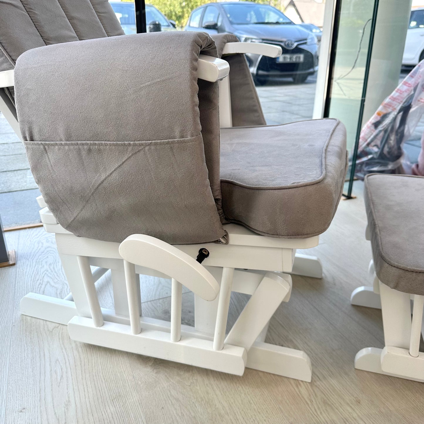 Ex Display Obaby Deluxe Reclining Glider Chair and Stool - White with Grey Cushion