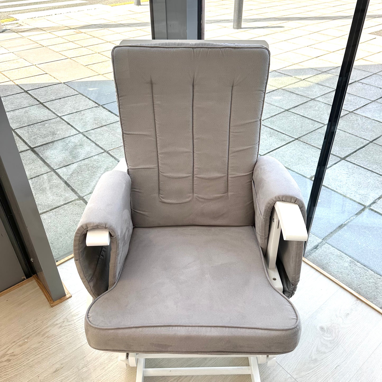 Ex Display Obaby Deluxe Reclining Glider Chair and Stool - White with Grey Cushion