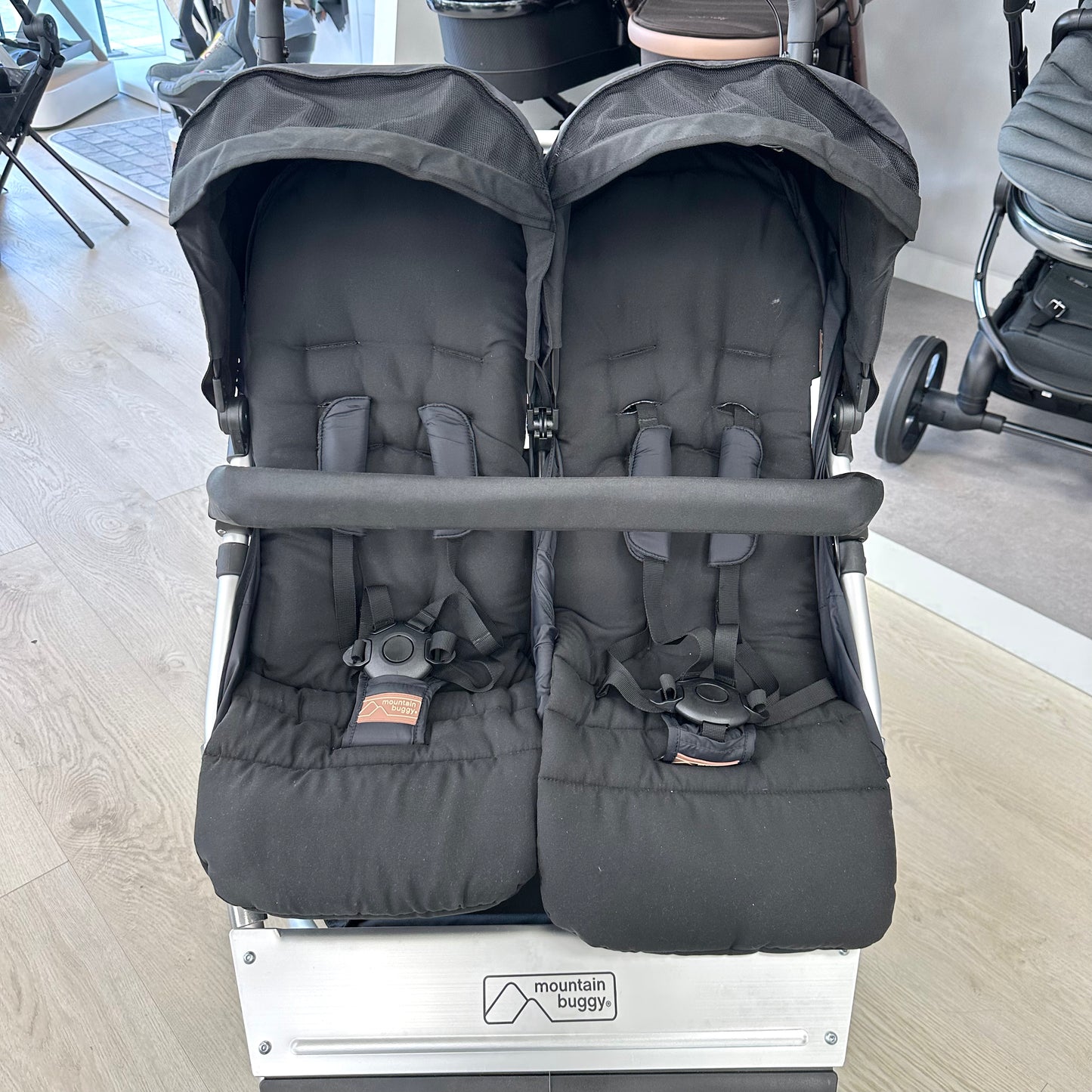 Ex Display Mountain Buggy Duet - Black