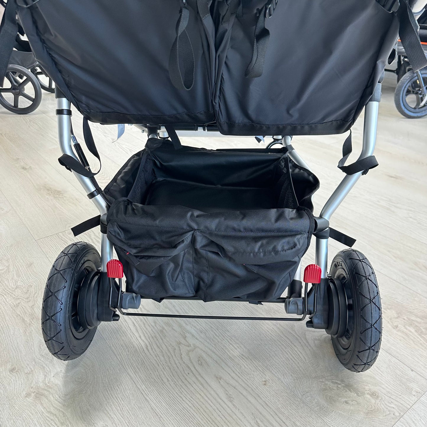 Ex Display Mountain Buggy Duet - Black