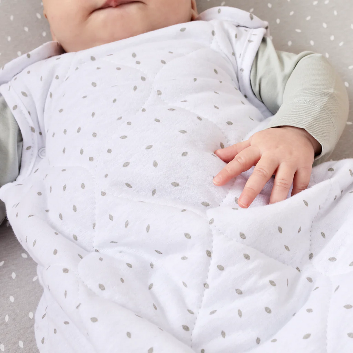 The Little Green Sheep Organic Baby Sleeping Bag 6 to 18 Months