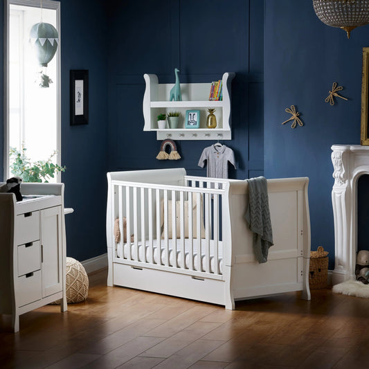 Obaby Stamford Classic 2 Piece Cot Bed with Dresser Changer