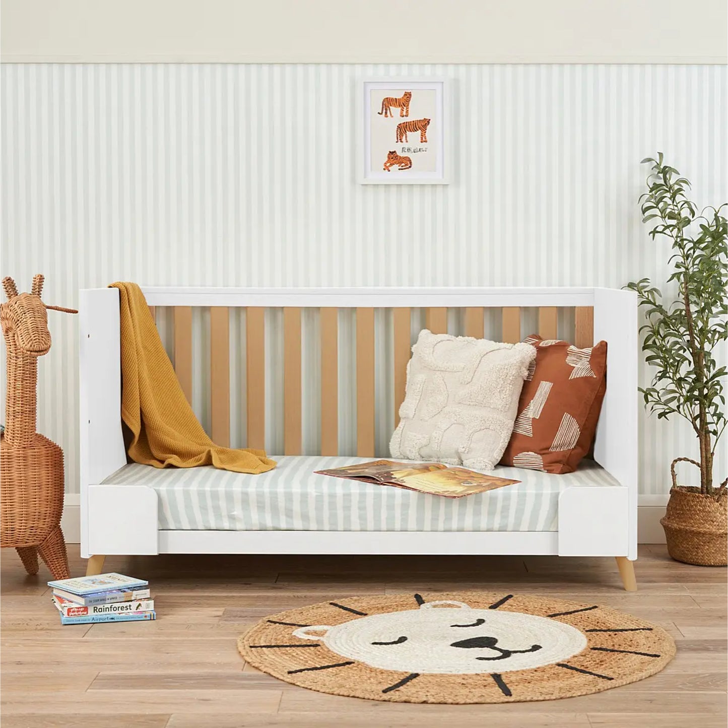 Tutti Bambini Fika 2 Piece with Cot Bed and Dresser