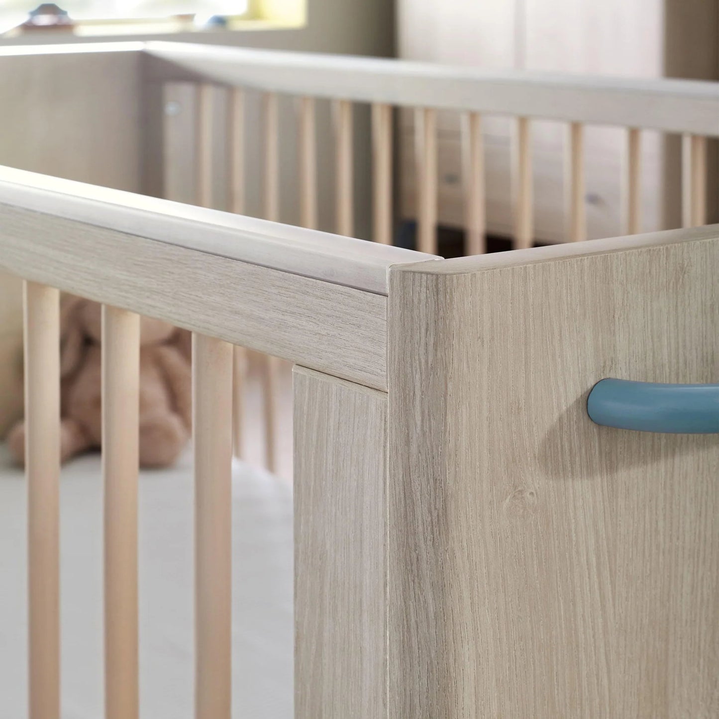 Mamas & Papas Kinlay Cot Bed