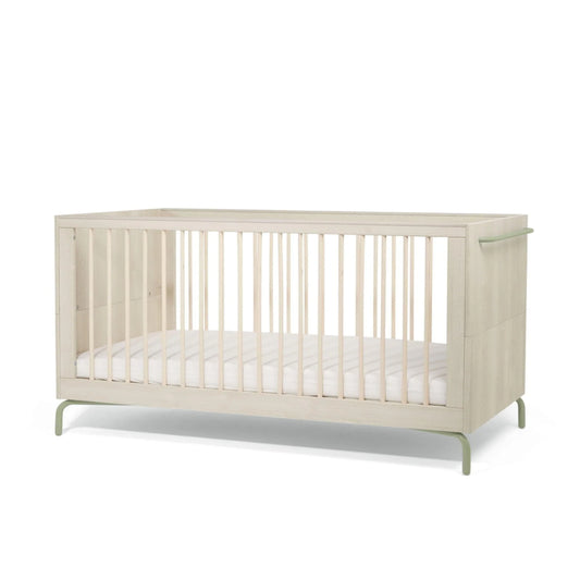 Mamas & Papas Kinlay 2 Piece Set with Cot Bed and Dresser