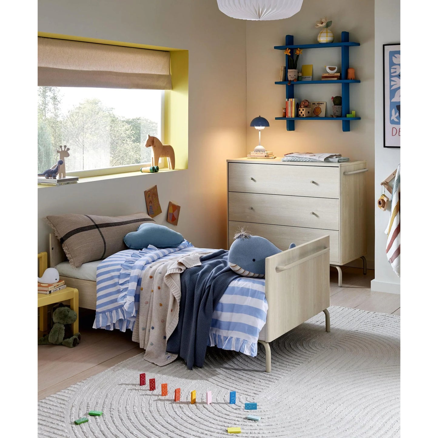 Mamas & Papas Kinlay 3 Piece Set with Cot Bed, Dresser and Wardrobe