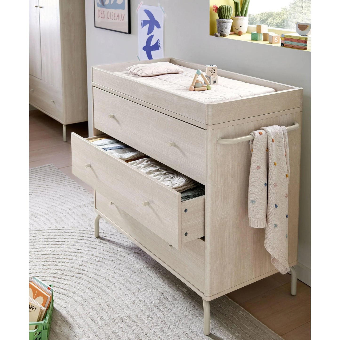 Mamas & Papas Kinlay 3 Piece Set with Cot Bed, Dresser and Wardrobe