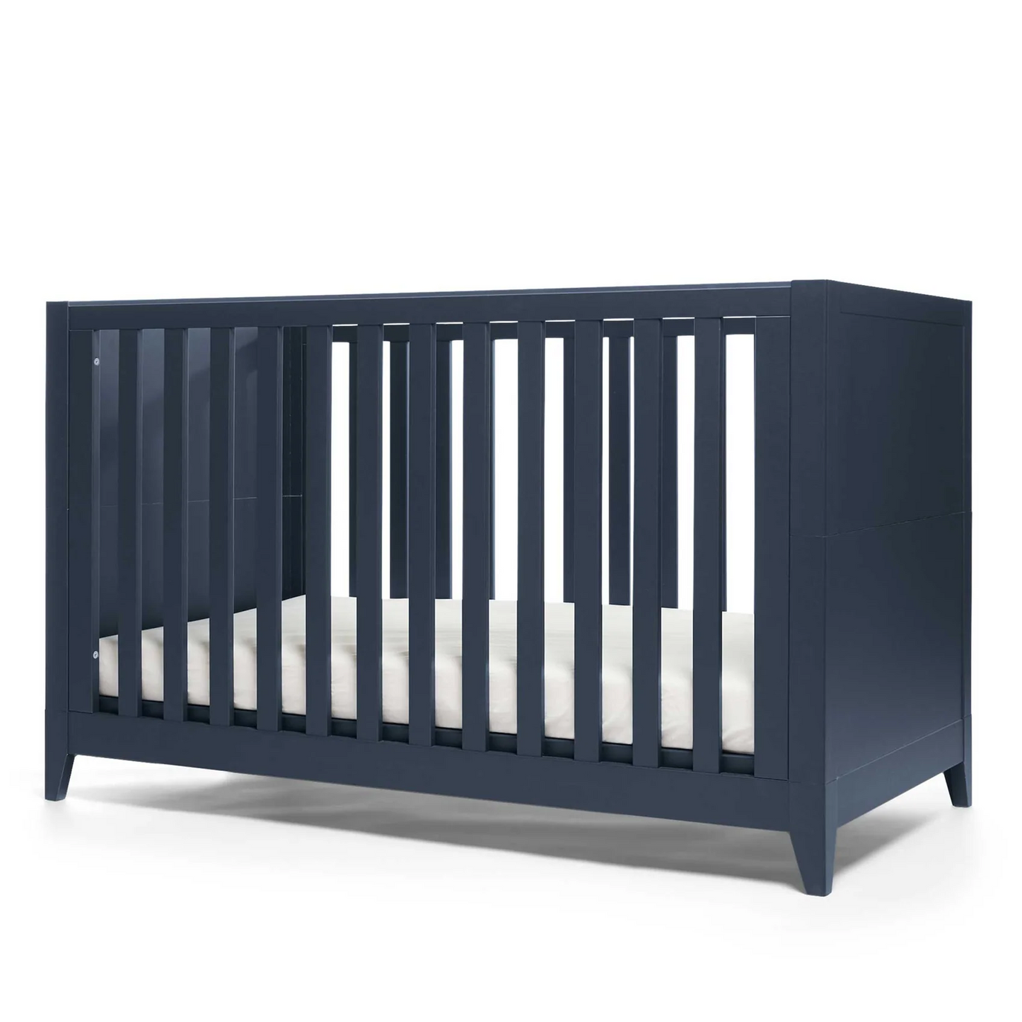 Mamas & Papas Melfi Set (Cot bed & Dresser)