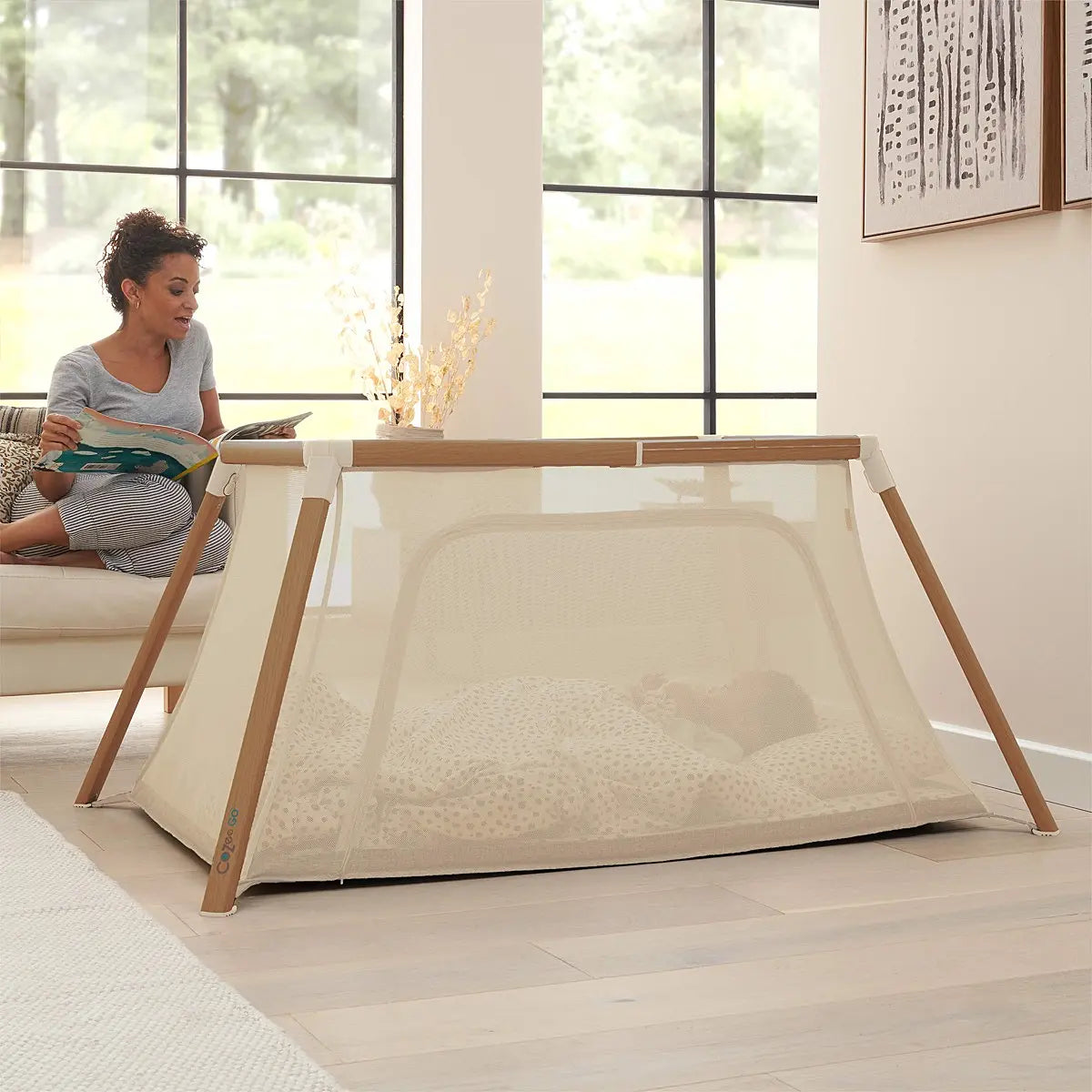 Tutti Bambini CoZee Go travel cot