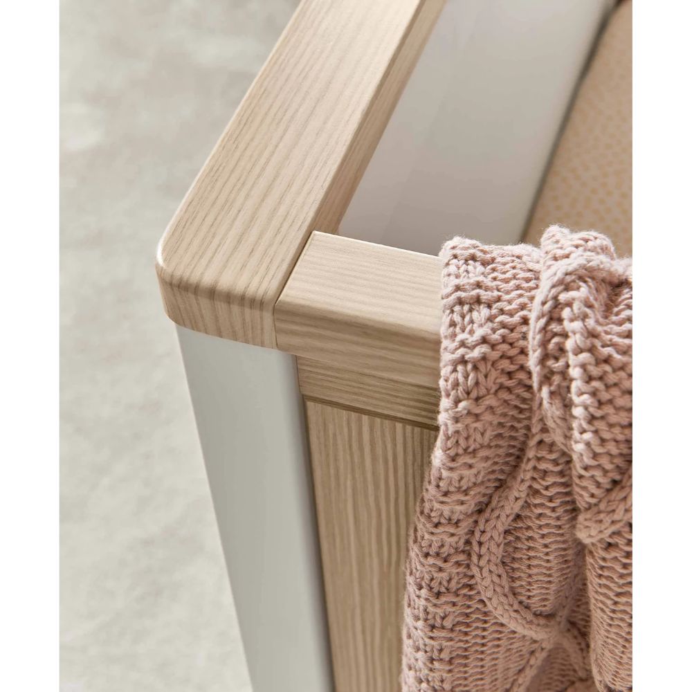Mamas & Papas Harwell Cot Bed
