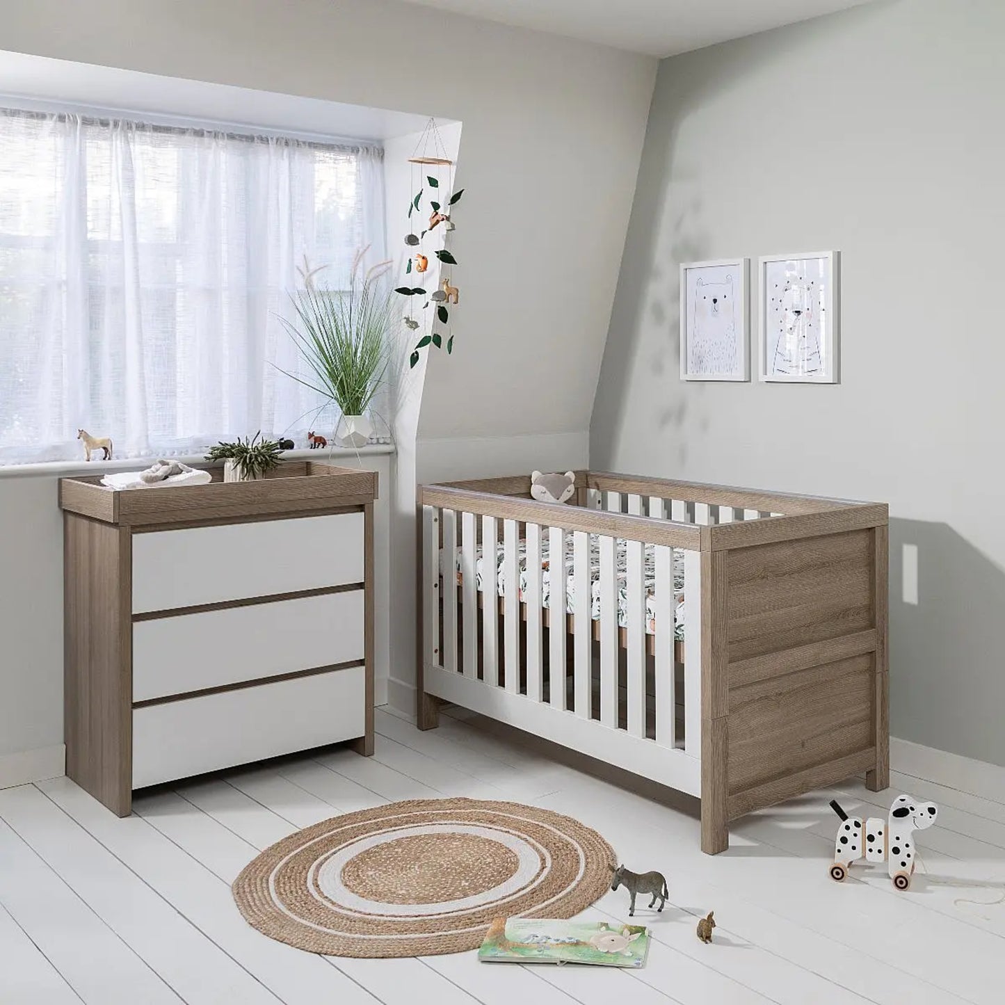 Tutti Bambini Modena 2 Piece Set with Cot Bed and Dresser Changer