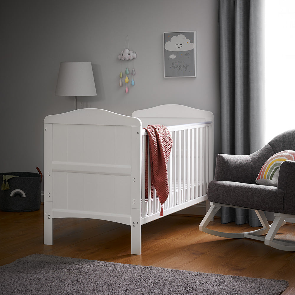 Obaby Whitby Cot Bed Bundle