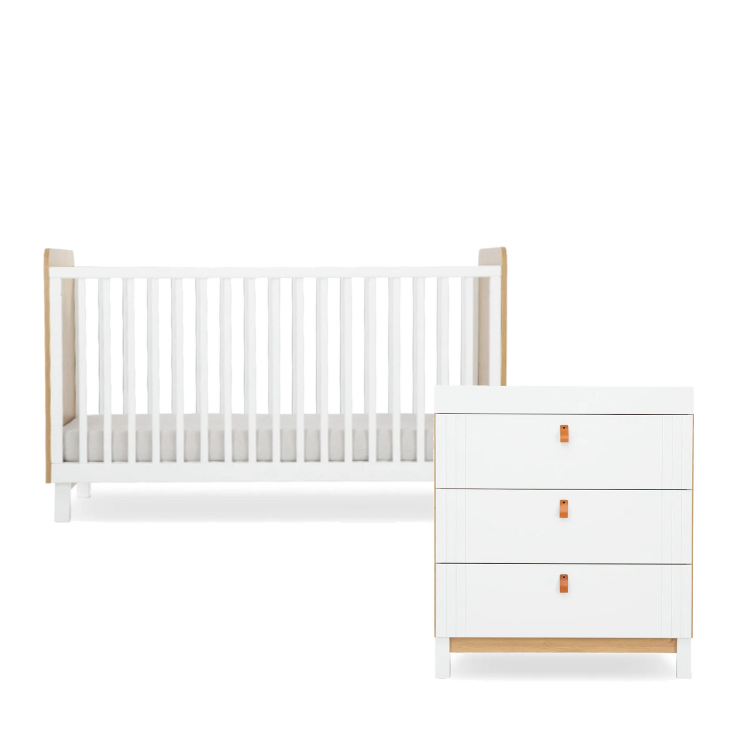 CuddleCo Rafi  2 Piece Set with Cot Bed and Drawer Dresser