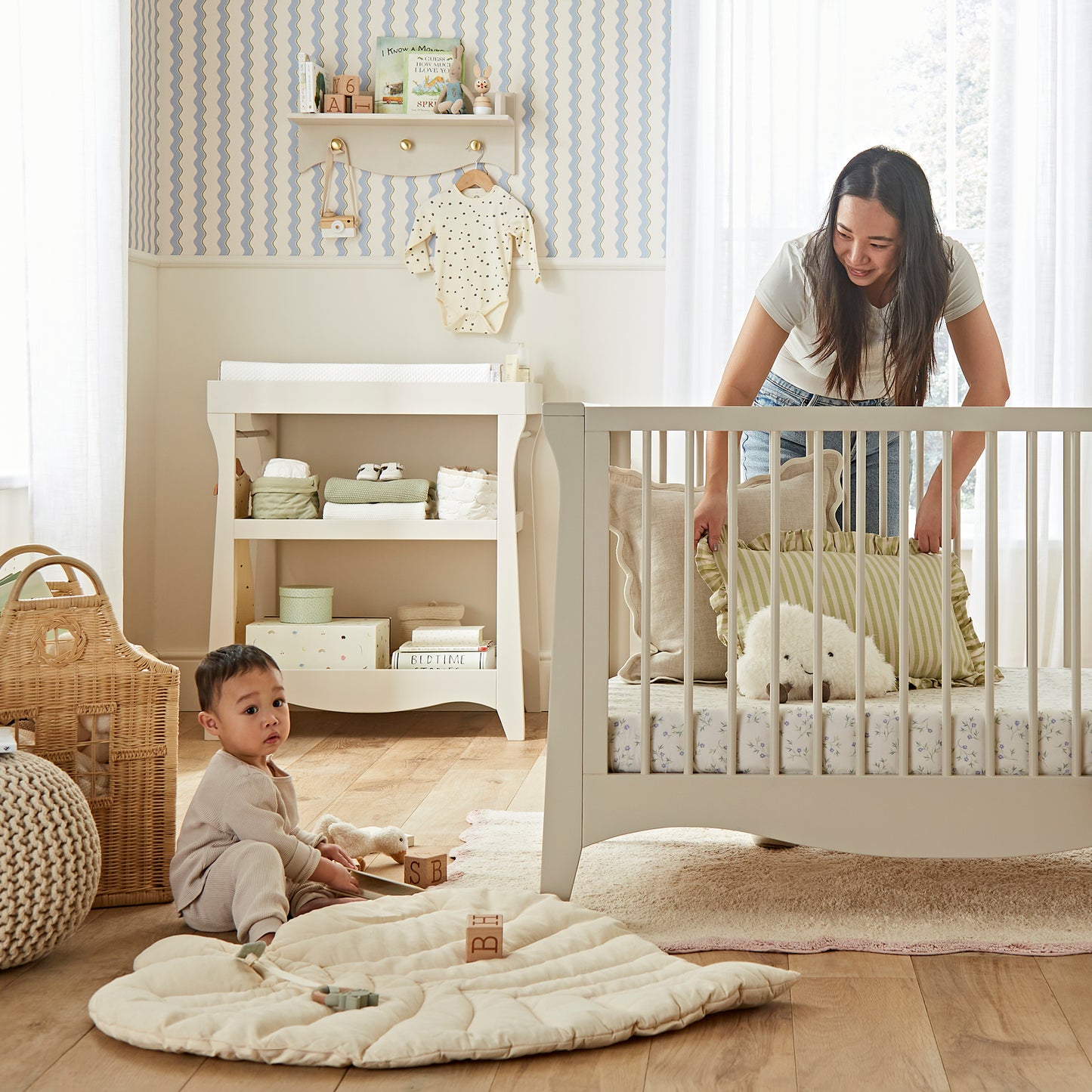 CuddleCo Clara Mini 2 Piece set with Cotbed and Dresser