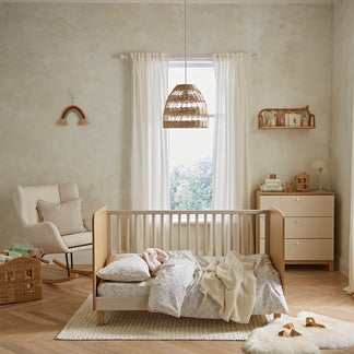 CuddleCo Remi 2 Piece set with Cotbed and Dresser