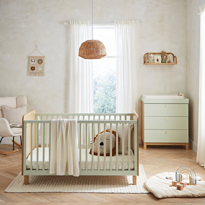 CuddleCo Remi 2 Piece set with Cotbed and Dresser