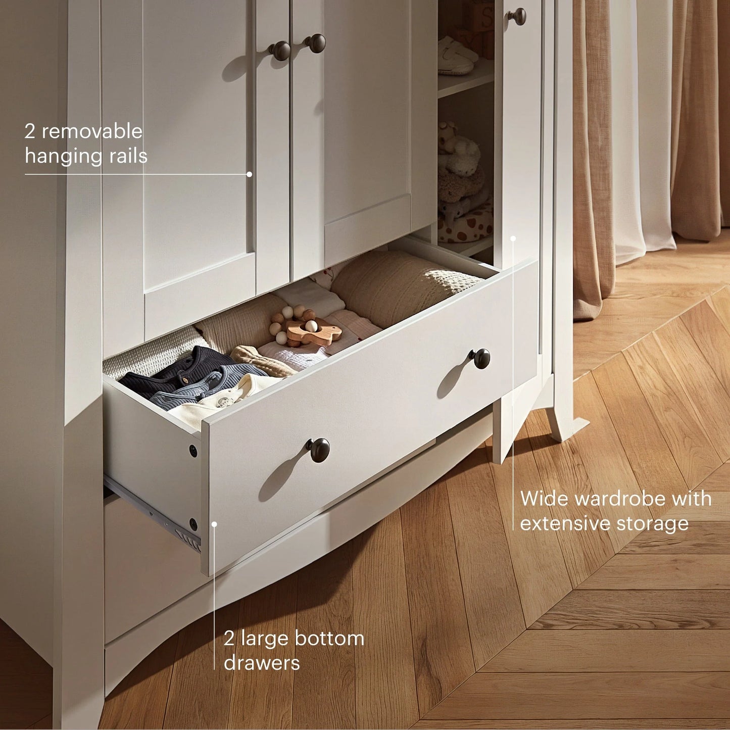 CuddleCo Clara 3 Door Triple Wardrobe