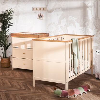 Obaby Evie 2 Piece Set with Cot Bed and Dresser Changer