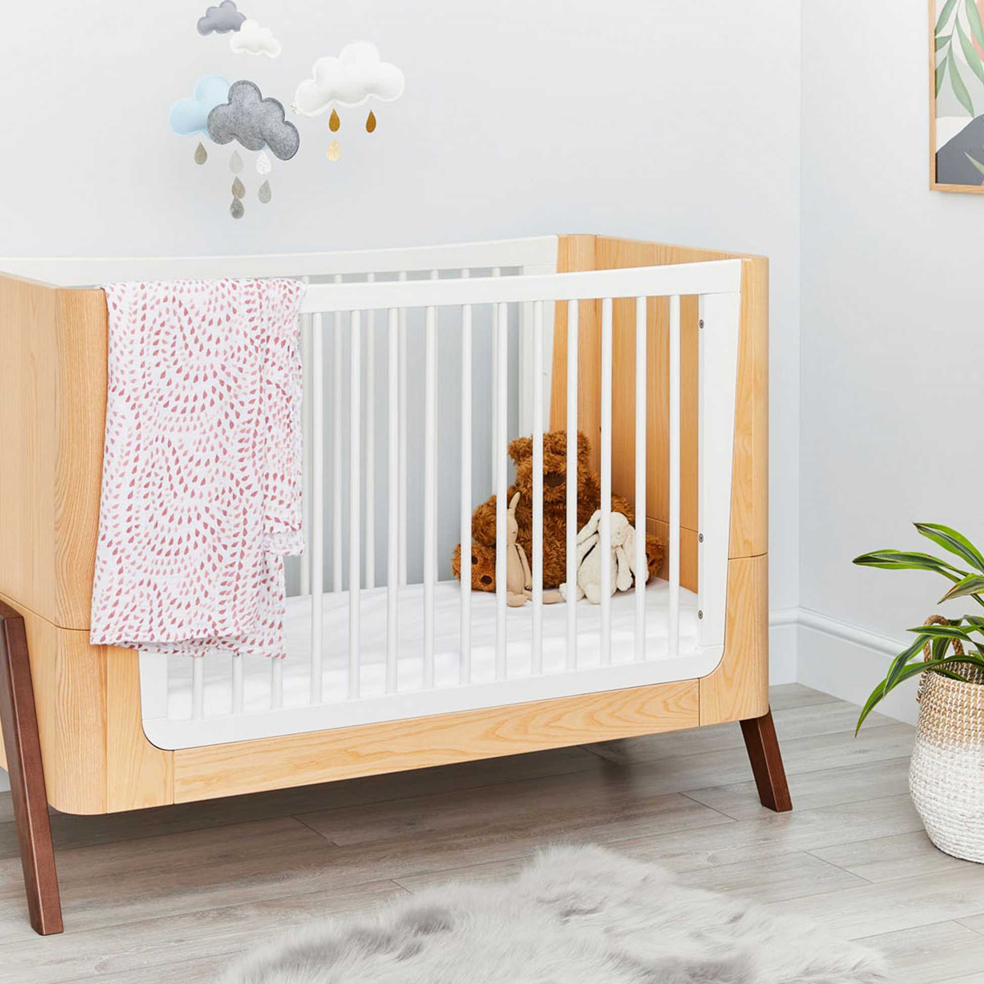 Scandi cot bedding shop