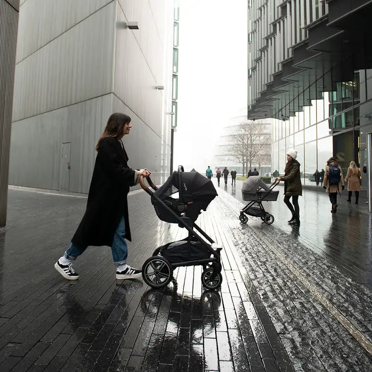 Nuna Pipa Urbn Car Seat