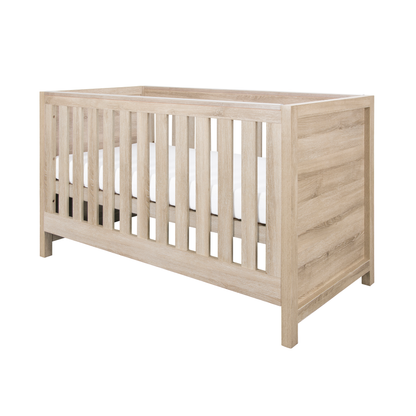Tutti Bambini Modena 3 in 1 Cot bed Oak
