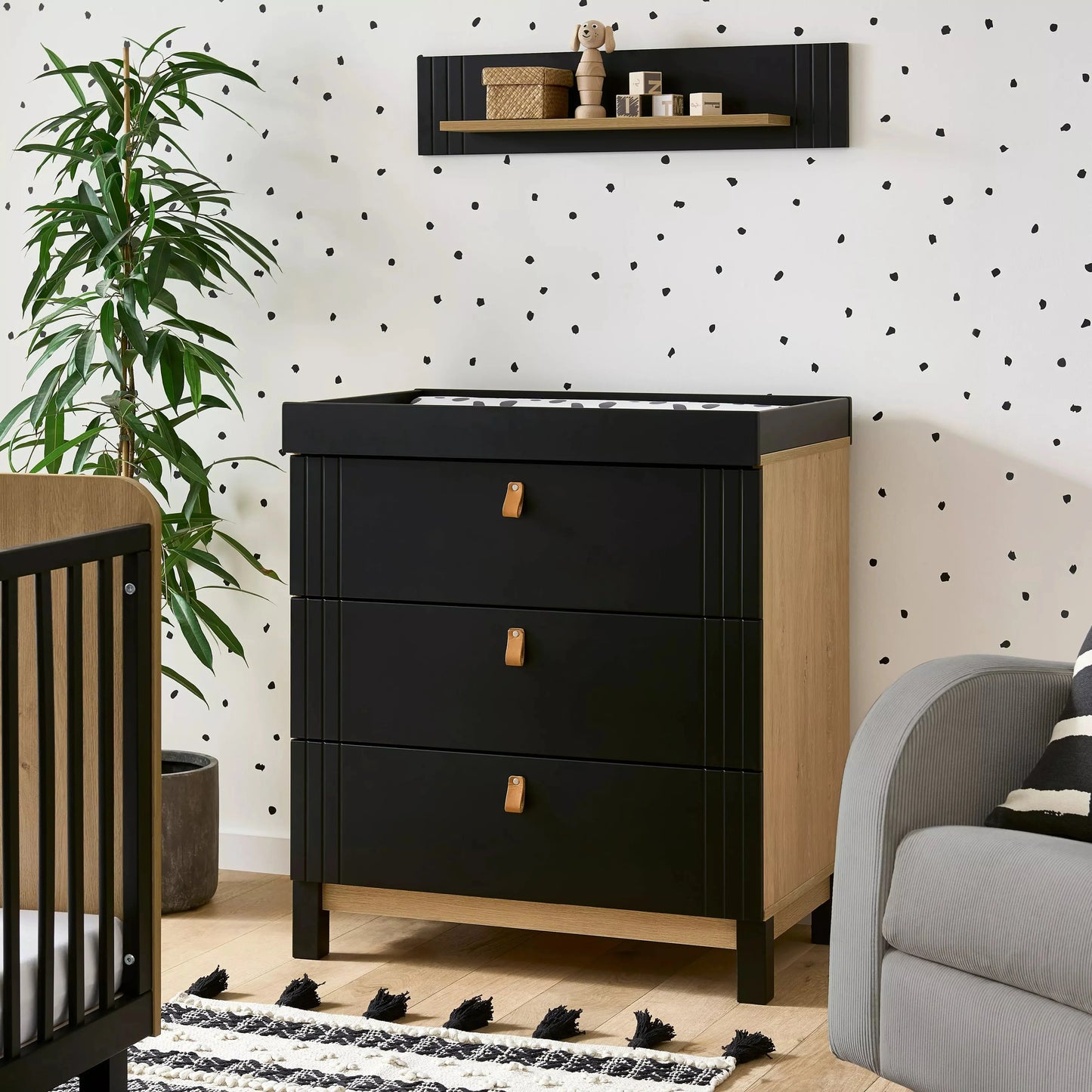 CuddleCo Rafi 3 Piece Set with Cot Bed, Dresser and Wardrobe