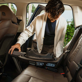 Nuna Base Curv Isofix Base