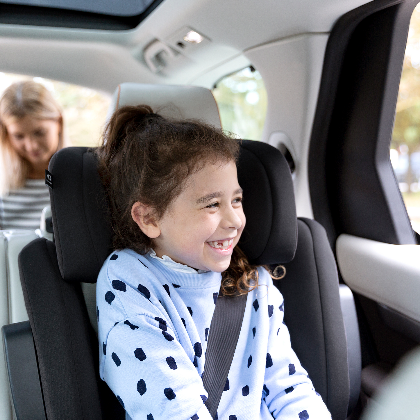 Joie iTrillo iSize Booster Seat