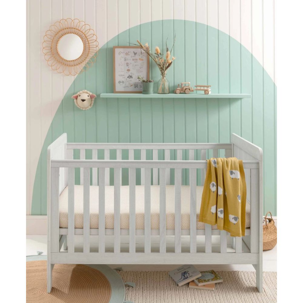 Mamas and Papas Atlas Small Cotbed