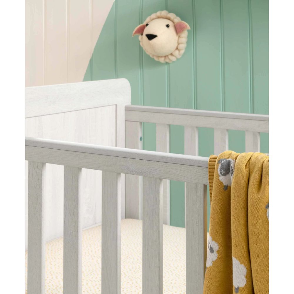 Mamas and Papas Atlas Small Cotbed