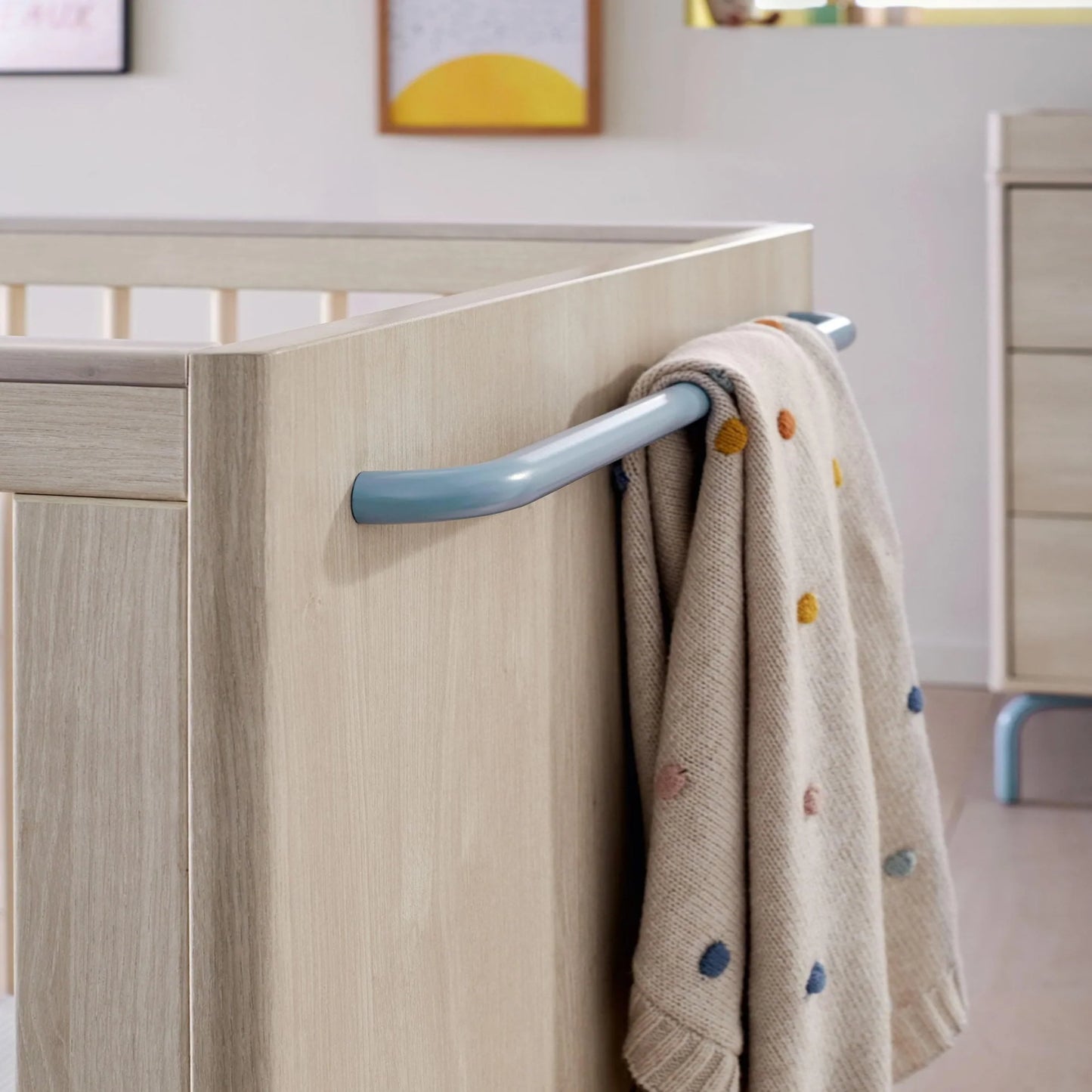 Mamas & Papas Kinlay 2 Piece Set with Cot Bed and Dresser