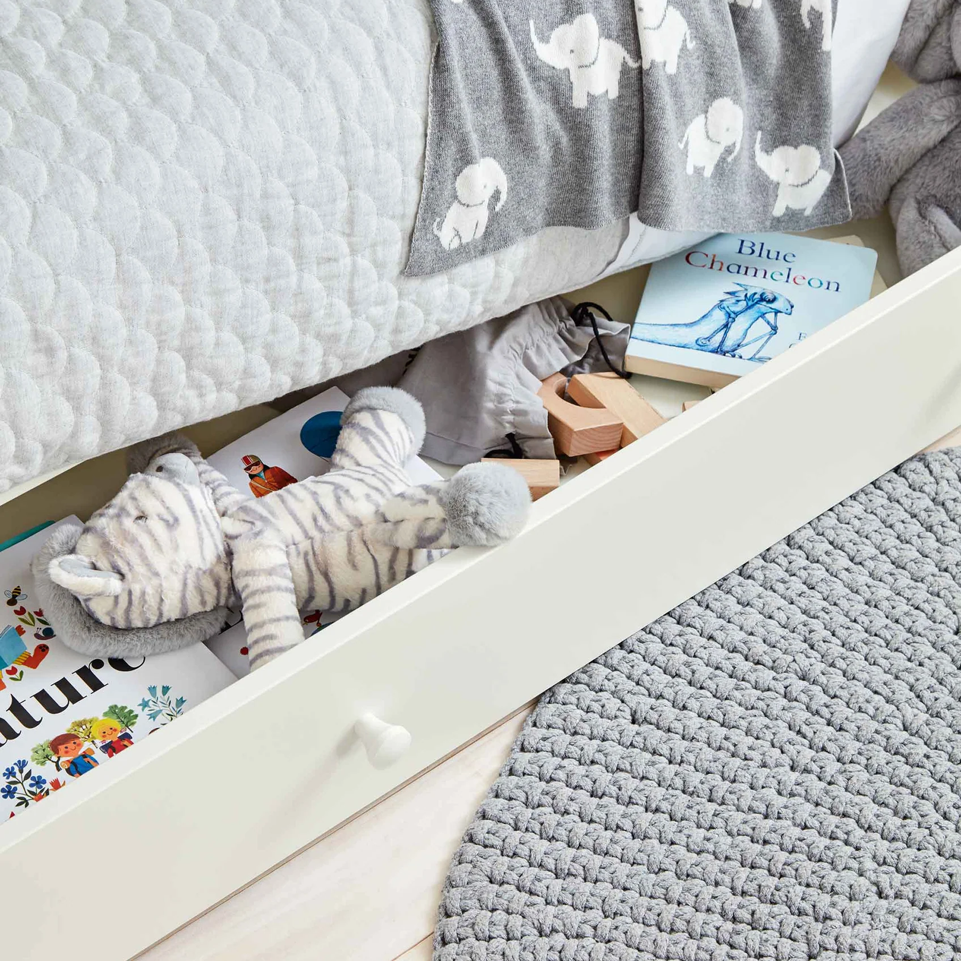 Mia classic cot best sale