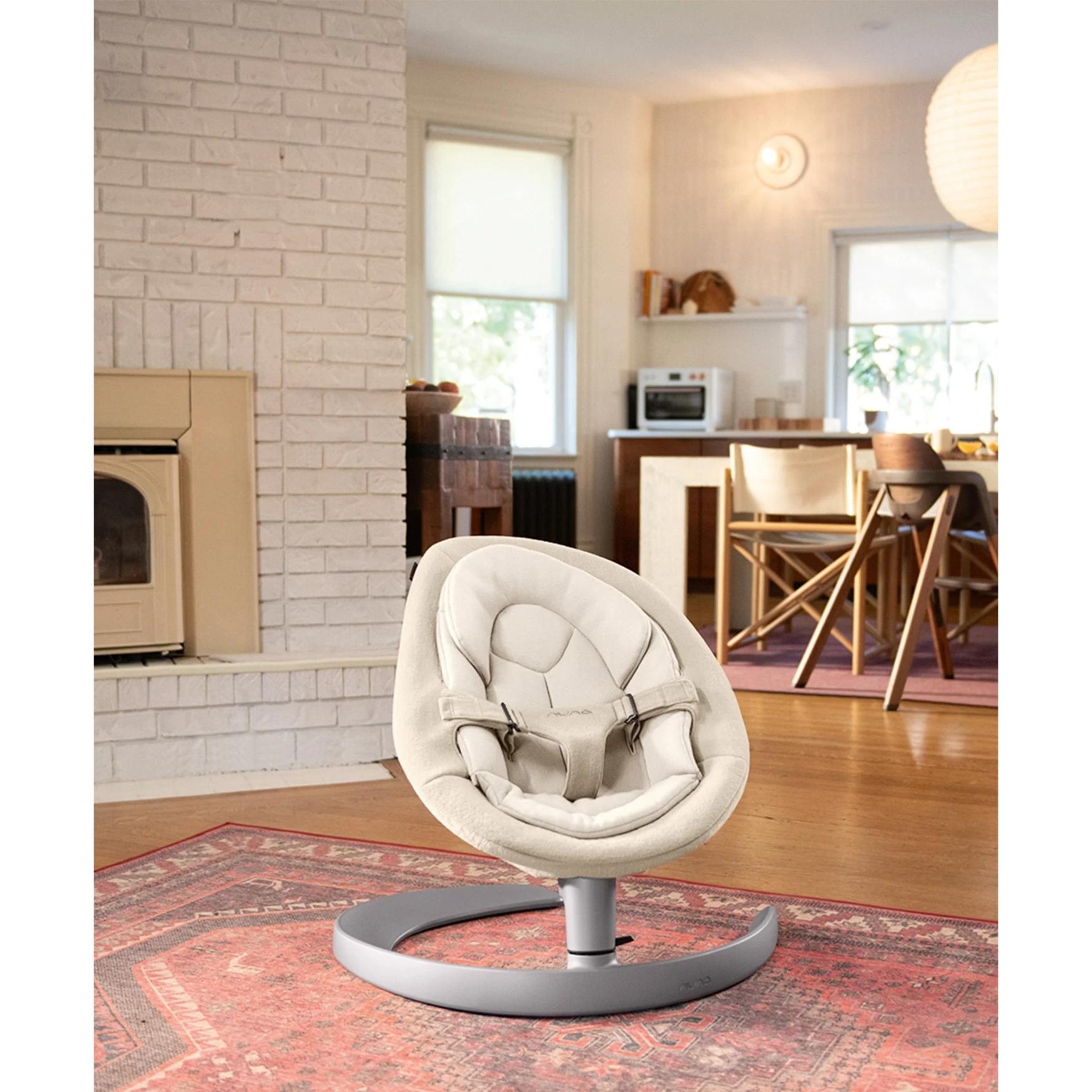 Nuna Leaf Grow Including Toy Bar – BabyDoc Shop Ireland