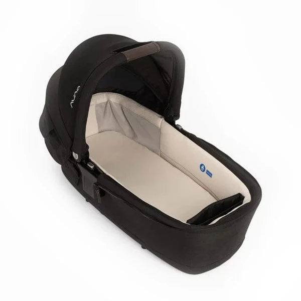 Nuna TRIV Next Bundle with PIPA URBN Car Seat