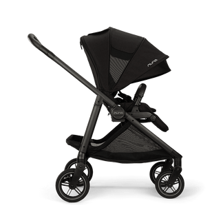 Nuna SWIV Bundle with Nuna Arra Flex and Base Curv