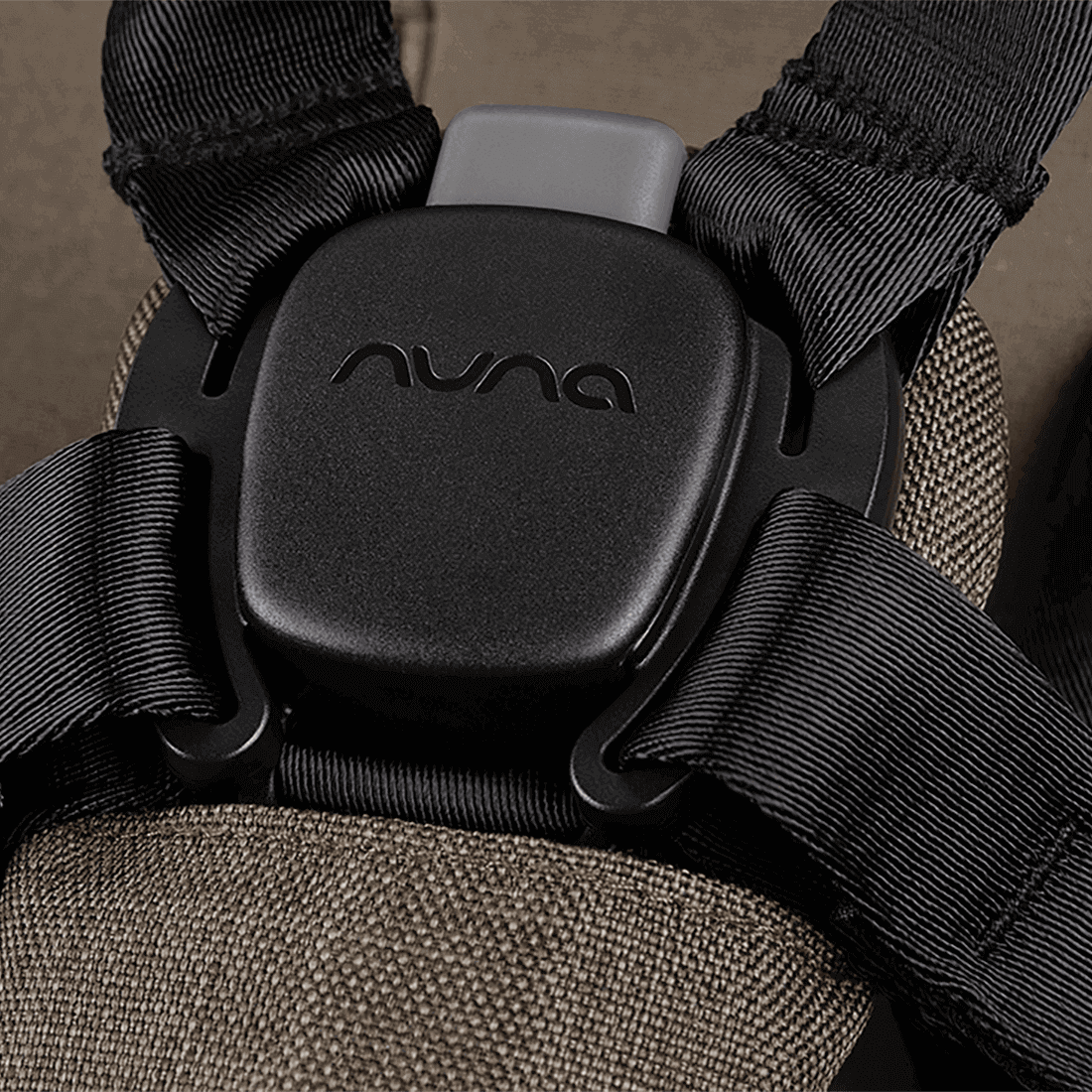 Nuna TRIV Next Bundle with PIPA URBN Car Seat