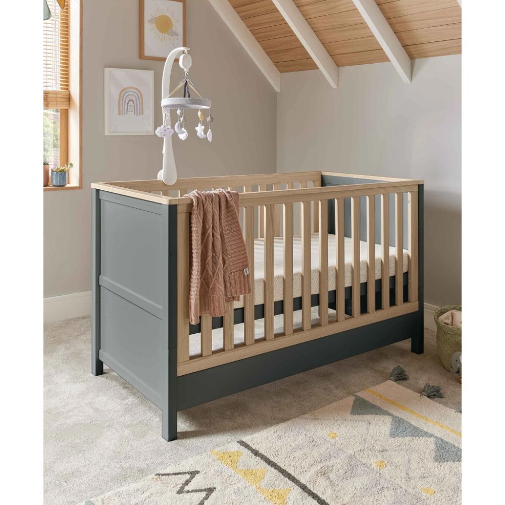 Mamas & Papas Harwell Cot Bed