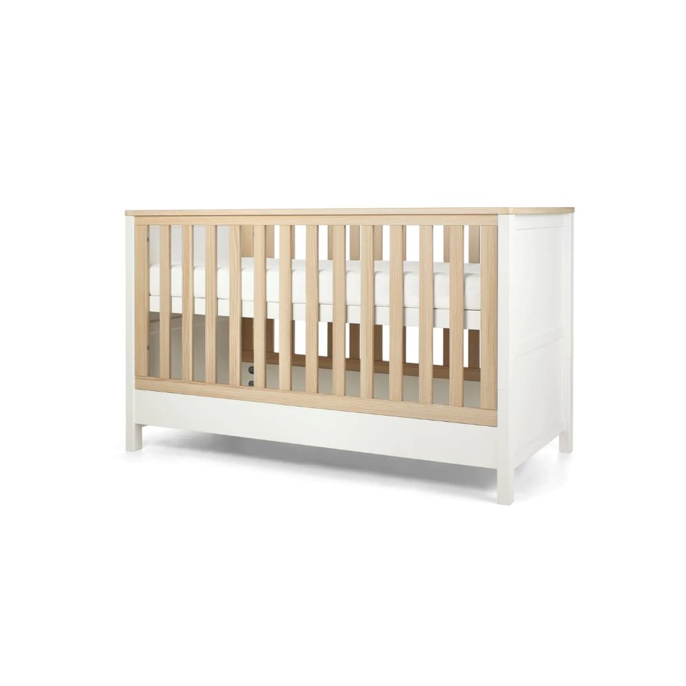 Mamas & Papas Harwell Cot Bed