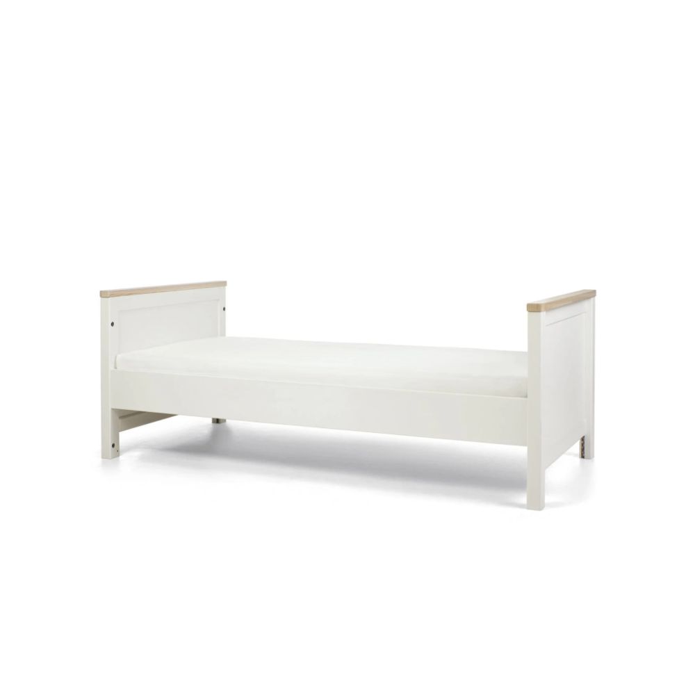 Mamas & Papas Harwell Cot Bed