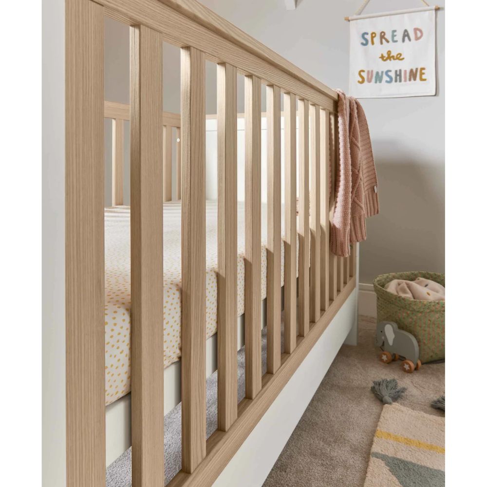 Mamas & Papas Harwell Cot Bed