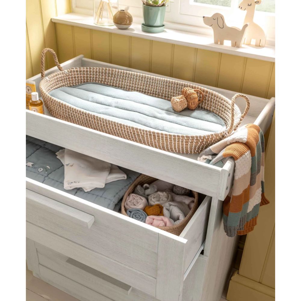 Mamas & Papas Atlas 3 Piece Cotbed Range with Dresser Changer and Wardrobe
